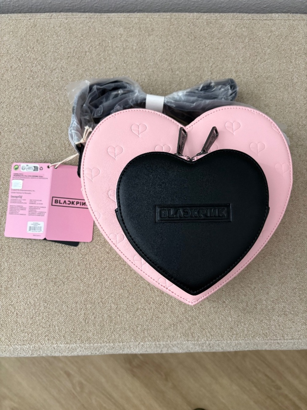 Loungefly BLACKPINK Allover Print Heart Crossbody Bag NWT